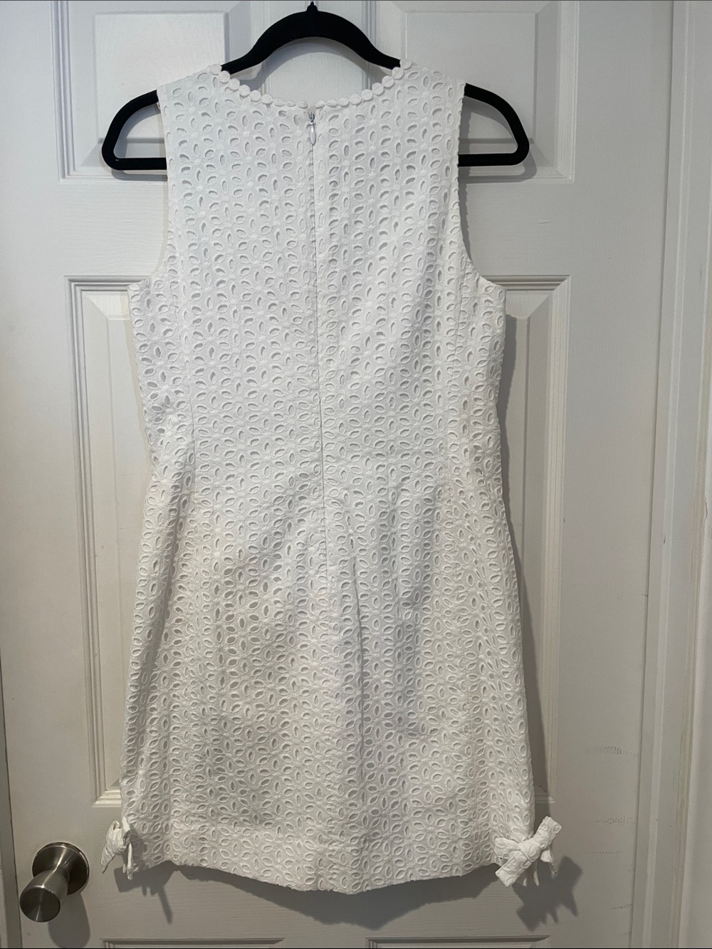 Lilly Pulitzer White Sleeveless Eyelet Shift Dress - Picture 4 of 4